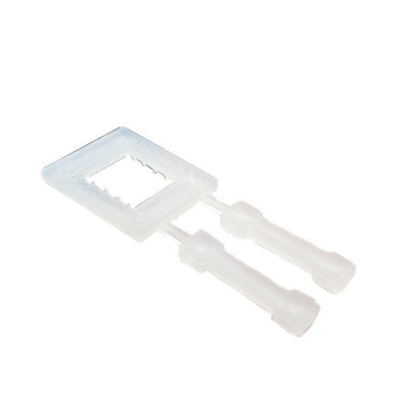 Boucles plastique autobloquantes